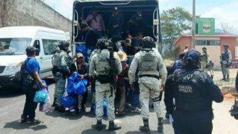 Regresan 118 desplazados a comunidades de Chilapa de Álvarez, Guerrero, tras ola de violencia